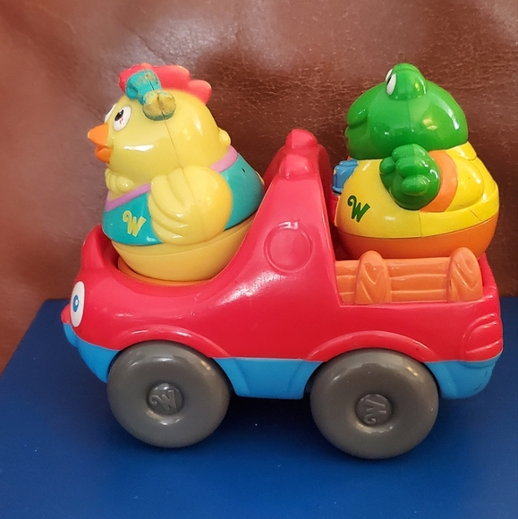 2003 Hasbro Playskool Weebles Red Truck Chicken Frog Pretend Play Toys - Picture 4 of 15
